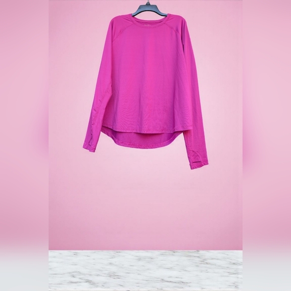 Tek Gear Adaptive Long Sleeve Performance Tee Color: Magenta, Size: LARGE (EUC) - Picture 3 of 8